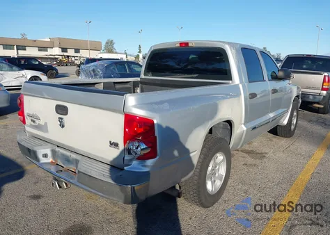 2005 Dodge Dakota Laramie z USA, uszkodzony, nr VIN 1D7HE58N35S215052